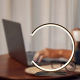 Moderne LED-dimlamp met touchbediening – Bureau lamp in minimalistisch ontwerp, energiezuinig en traploos dimbaar