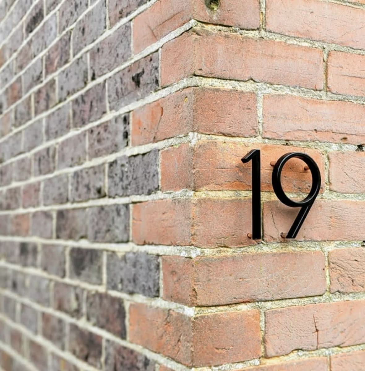 MODERNE NUMMERS – 3D Huisnummers met zwevende uitstraling voor moderne gevels