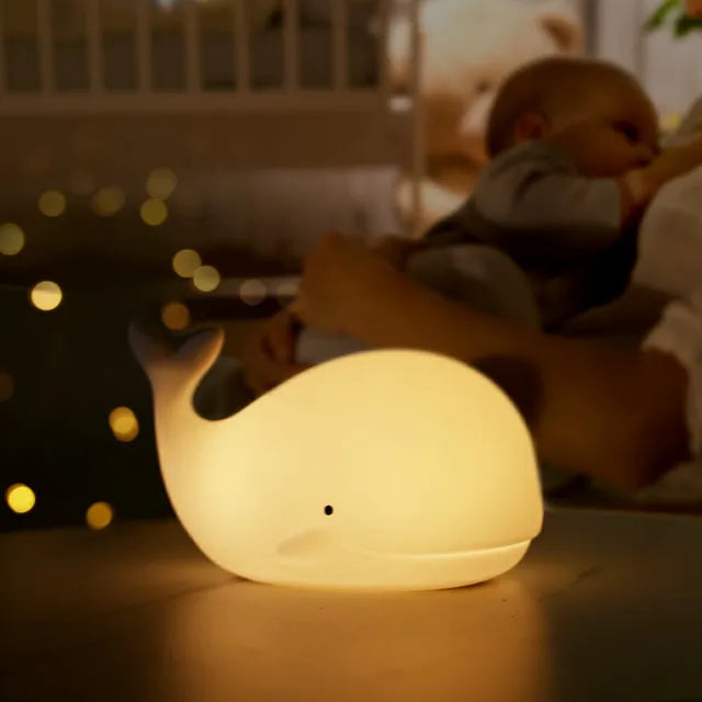 Magisch verlichte Walnachtlamp – Luma | Zacht Licht voor Kinderen