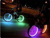 Set van 4 verlichte ventieldoppen met logo – LuxaGlow