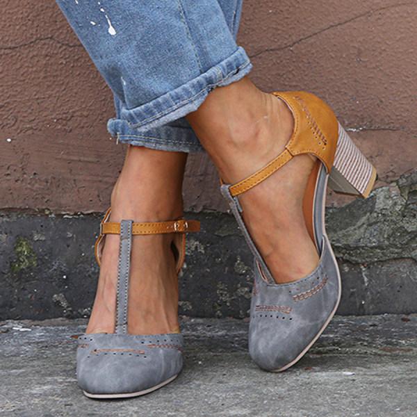 Pumps met Hak – Vintage T-Bandje & Tweekleurig Ontwerp