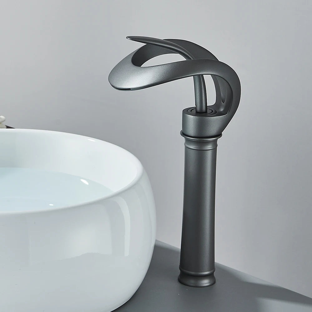 Mengkraan met watervaluitloop - Flowarc