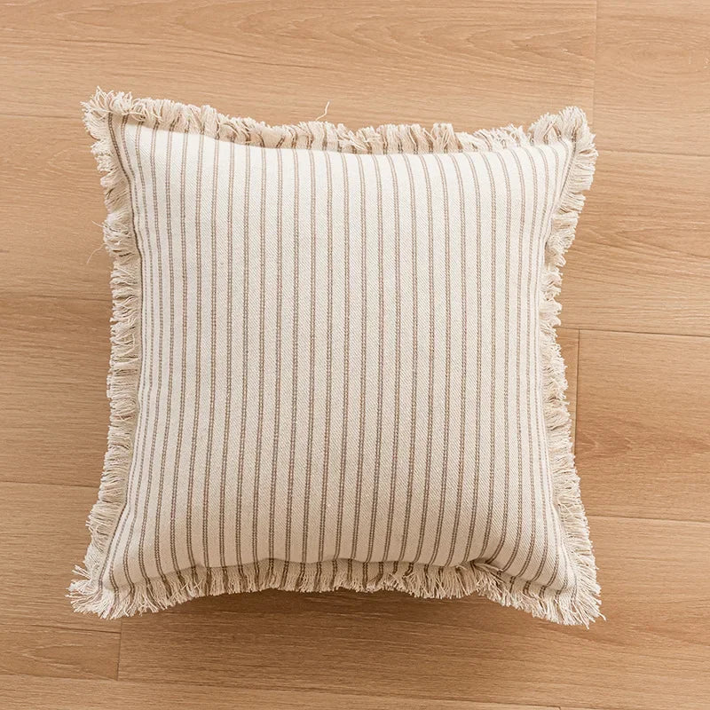 Jacquard Kussenhoes met Franjes – Tijdloos en Comfortabel