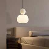 Glazen charme met gouden accent van luxe