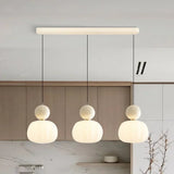 Glazen charme met gouden accent van luxe