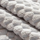 CozyHive | Omarm winterwarmte met antislip honingraatcomfort!
