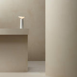 Aurora Tafellamp – Dimbare LED Verlichting met Modern Design