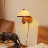 Paddenstoelen Houten Wandlamp – Elegante Eiken Afwerking met Zachte LED Glans