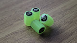 Set van 4 verlichte ventieldoppen met logo – LuxaGlow