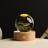 3D Kristallen LED Lamp – Decoratieve Lichtbol met Houten Basis