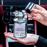 Luxe Geurverspreider voor een Frisse Auto - AromaDrive