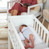 SafeNest – Verstelbaar anti-rolkussen in W-vorm voor baby's