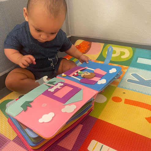 Kleurrijk Babyboek – ExploreMore