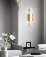 Moderne Marmor Wandlamp met Gouden Details – Luxe Verlichting