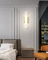 Moderne Marmor Wandlamp met Gouden Details – Luxe Verlichting