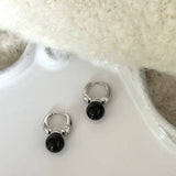 Stijlvolle Zwarte Onyx Oorbellen – Lina