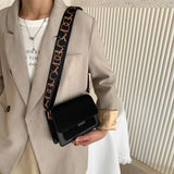 Ava Bag | Draag uw essentiële spullen in stijl!