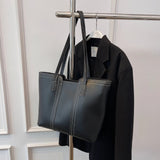 Kaye Bag | Je essentiële draagtas voor onderweg!