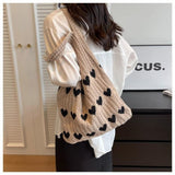 Heartstring Bag | Verhoog je look met deze modieus handgemaakte tote bag!