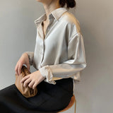 Lustrous Blouse | Verhoog je stijl met moeiteloze glamour!