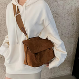 Modieuze dames suède crossbody tas voor herfst en winter