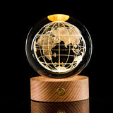 3D Kristallen LED Lamp – Decoratieve Lichtbol met Houten Basis
