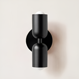 Noordse Design Twee-zijdige LED-Wandlamp - Moderne Woonverlichting