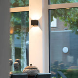 Draadloze Wandlamp voor binnen en buiten | LED Wandlamp met Accu en Sensor in zwart en wit