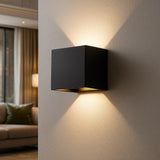 Draadloze Wandlamp voor binnen en buiten | LED Wandlamp met Accu en Sensor in zwart en wit