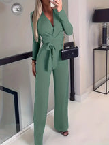 Jumpsuit met wijde pijpen en riem, V-hals – Elise, Lente 2025 Editie