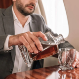 Luxueuze Kristallen Whiskeykaraf en Glazen Set – WhiskeyWave
