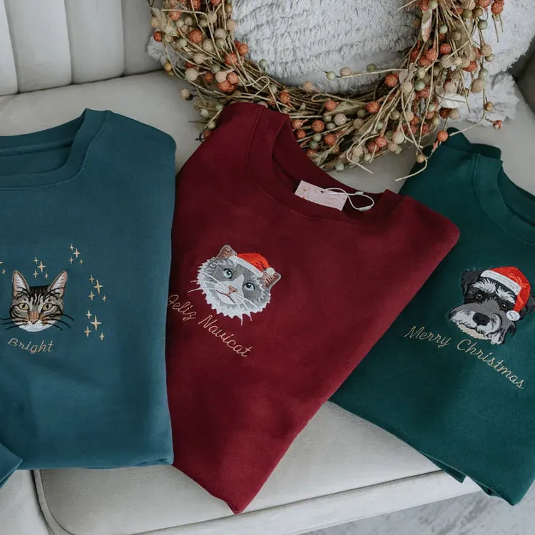ChristmasStitchwear | Draag je huisdier deze kerst dicht bij je hart — met liefde gestikt, gemaakt om lang mee te gaan