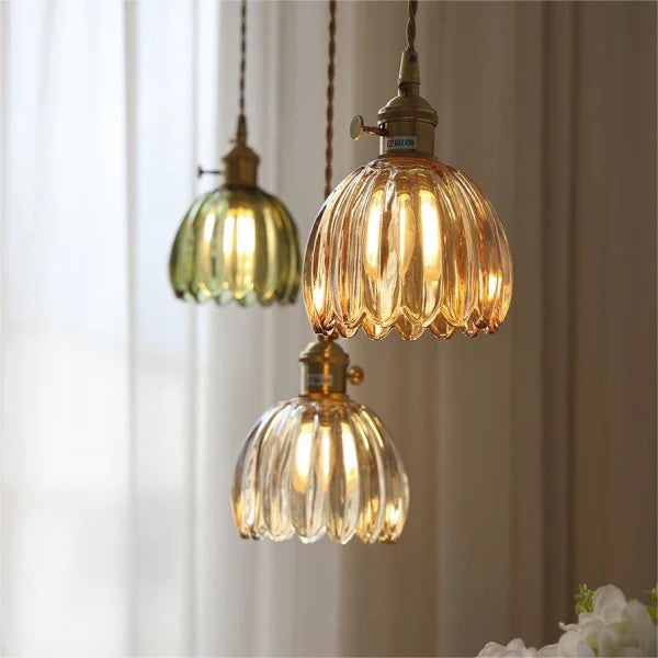 Japanse Retro Glazen Bloem Hanglamp | Elegante Bloemvormige Hanglamp Glas | Warme Sfeerverlichting | Hoogwaardige Materialen | Moderne en Retro Stijlcombinatie | Interieur Design Eyecatcher | Eenvoudige Installatie