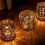 Kristallen Tafellamp VÉLORIA | Diamantoptiek & 360° Lichtspel | Draadloos & Oplaadbaar via USB | Tot 12 uur Brandduur