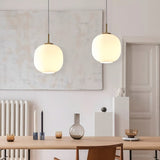 Noordse Opal Glas Hanglamp – Elegante Lantaarnontwerp voor Zachte Sfeer