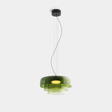 Moderne glazen hanglamp met gelaagde kap – design geïnspireerd op retrostijl