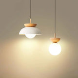 Noordse Halfhouten Hanglamp – Minimalistische Scandinavische Elegant