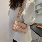 LuxLink | Maak een statement met deze elegante kettingtas!