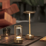 Elegante LED-tafellamp - metalen, USB-oplaadbaar, modern design