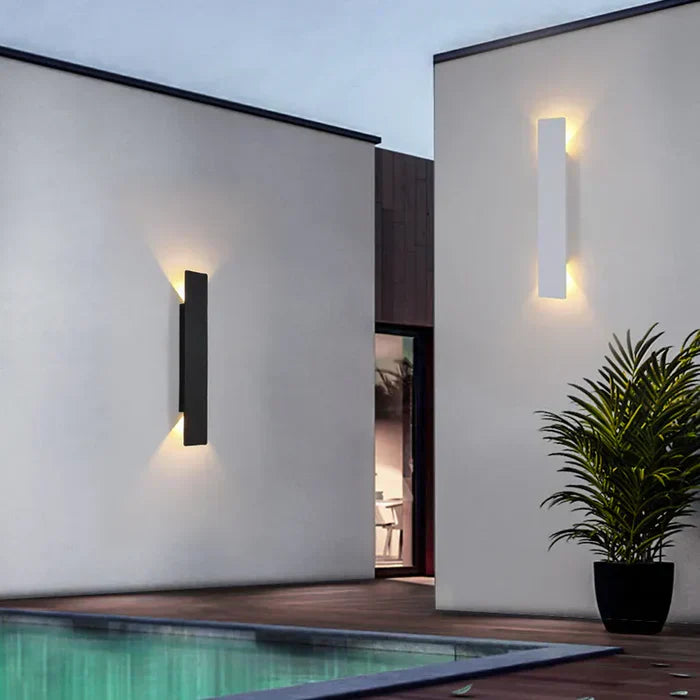 StormGlow Light - LED Weerbestendige Buitenwandlamp